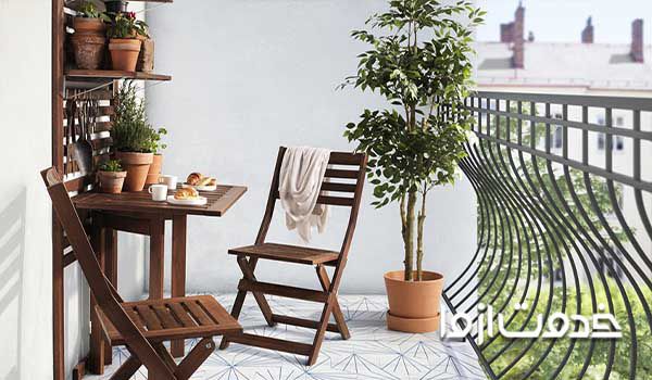 تزیین بالکن با استفاده از لوازم بازسازی شده 